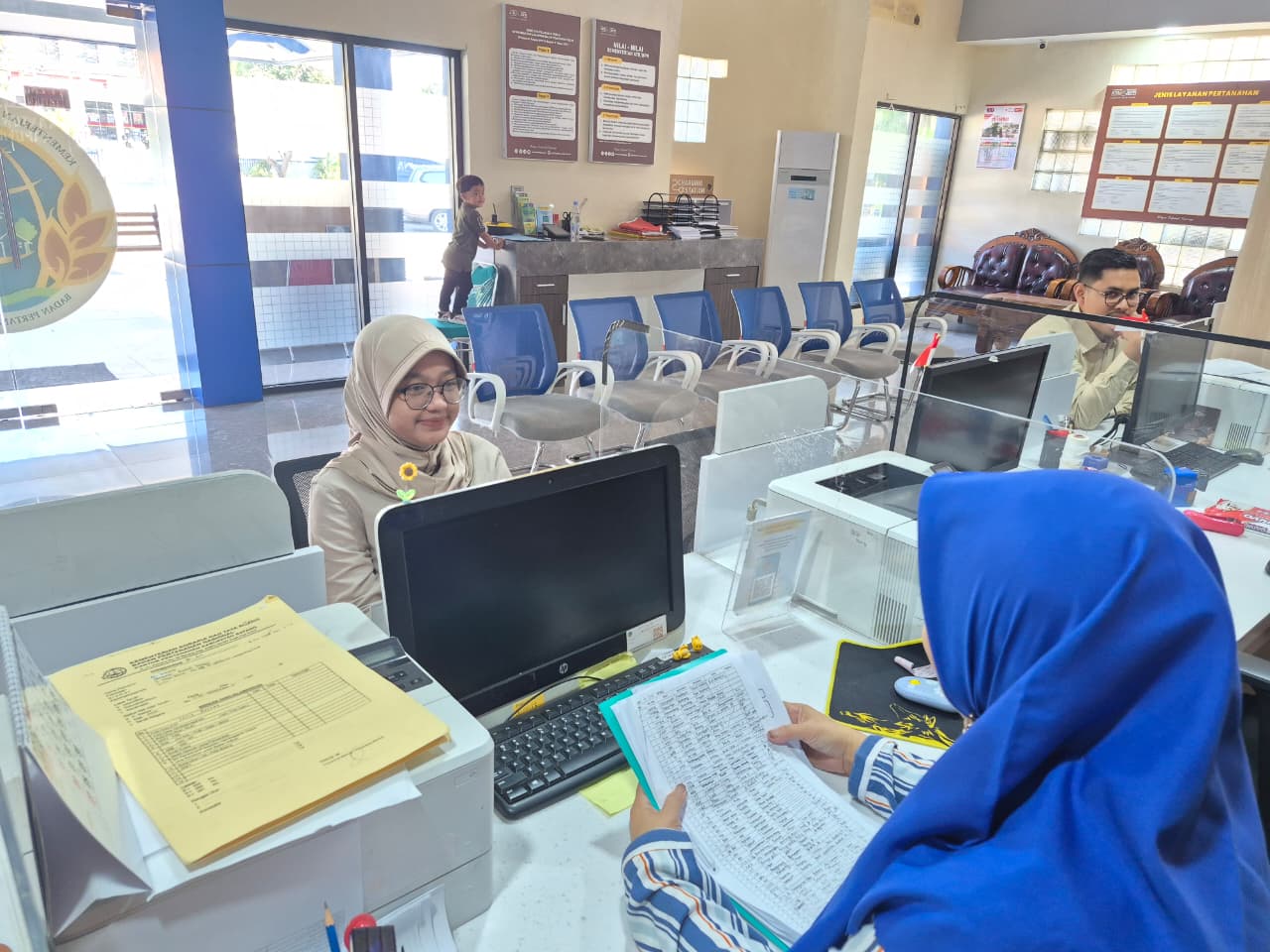 Hadir untuk Kemudahan Layanan Pertanahan, Kantor Pertanahan Kab. Batang Membuka Layanan PELATARAN di Akhir Pekan