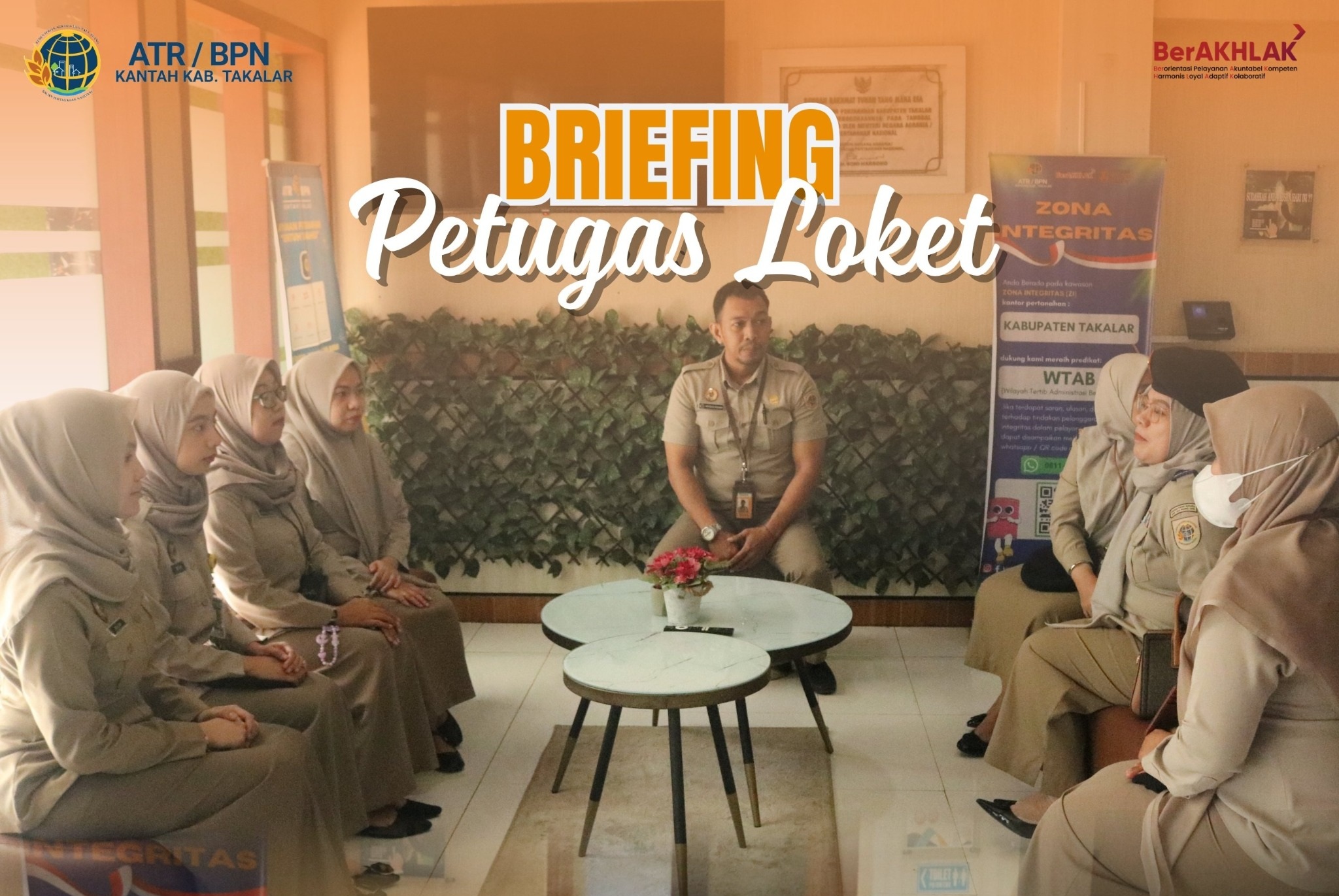 Briefing Petugas Loket