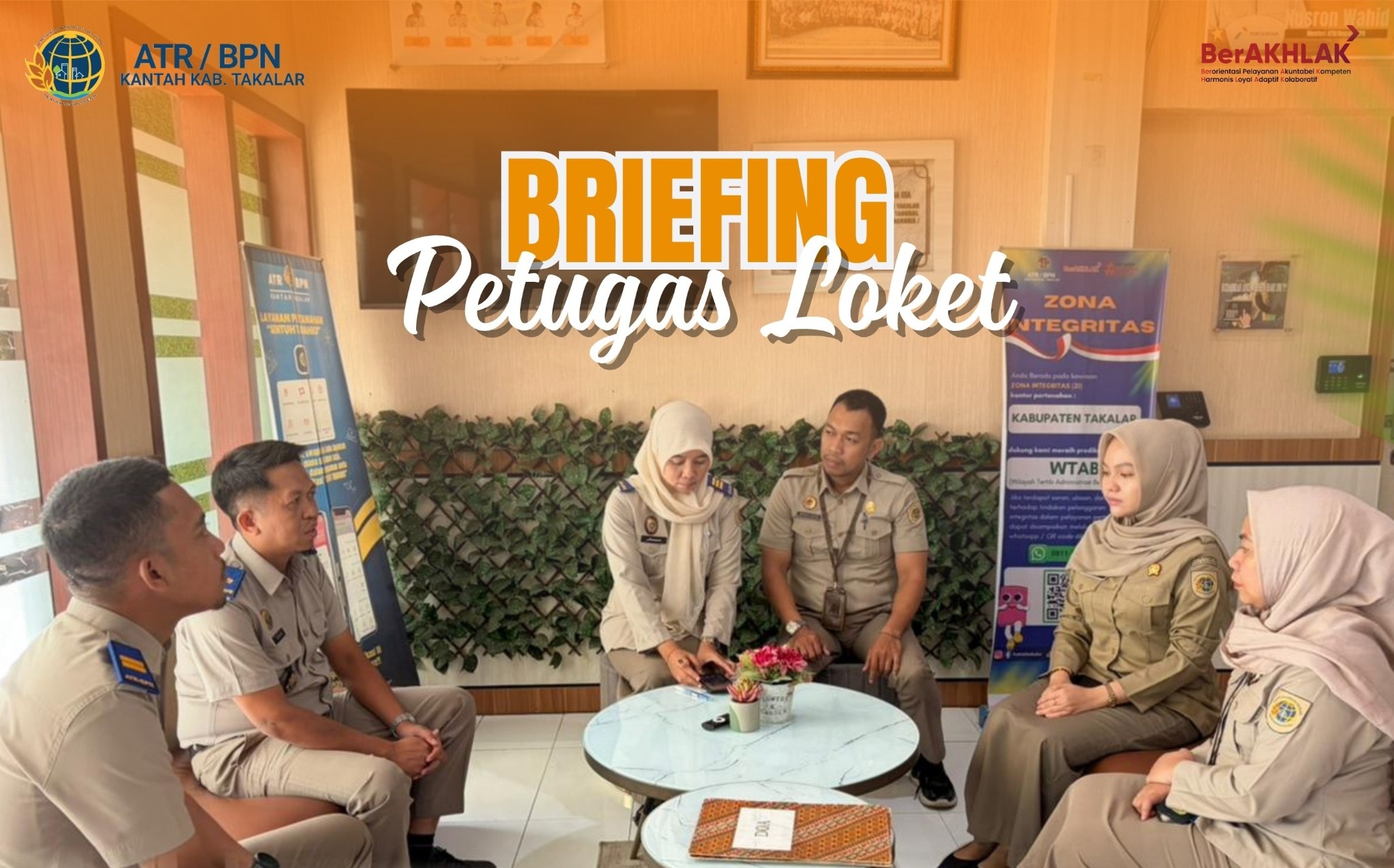 Briefing Pagi petugas loket Kantor Pertanahan Kabupaten Takalar