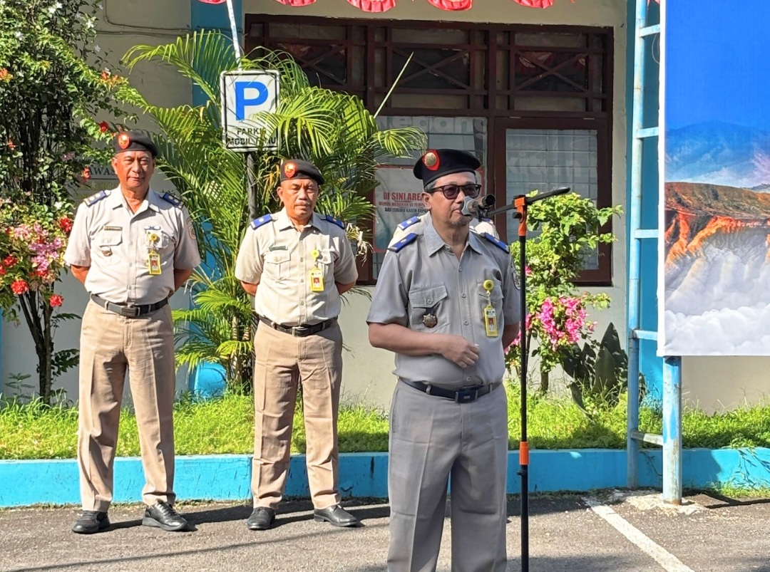 Kepala Seksi Pengadaan Tanah dan Pengembangan Sampaikan Pesan Pelayanan Pertanahan pada Apel Terakhir Jelang Purna Tugas