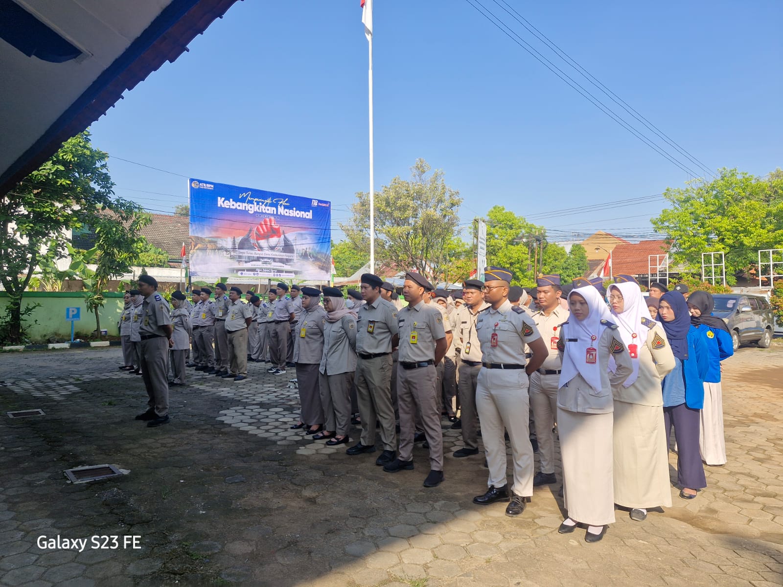 Apel Pagi Kantah Kab. Batang : Membangun Budaya Kerja Profesional dan Bertanggung Jawab