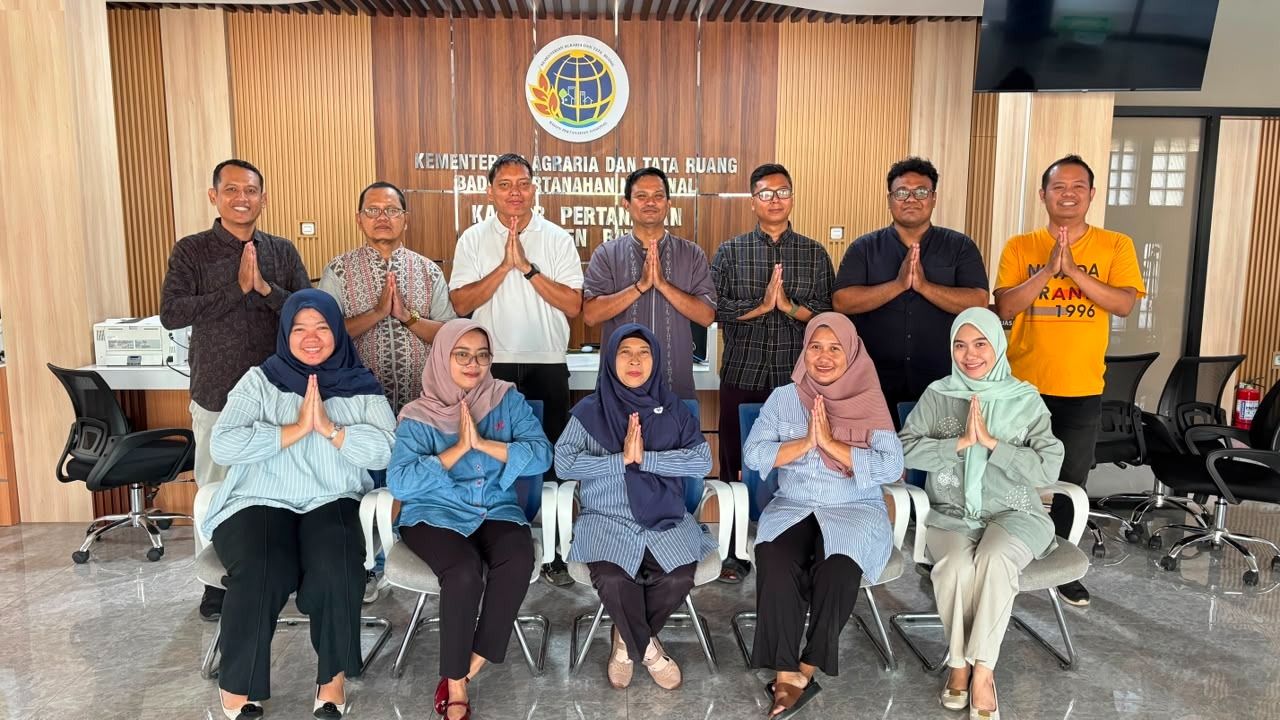 Kantor Pertanahan Kabupaten Batang Membuka PELATARAN (Pelayanan Tanah Akhir Pekan), Wujud Komitmen Kantah Batang Tetap Melayani Masyarakat