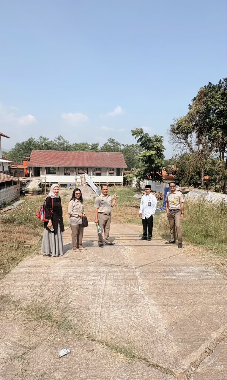 Kantah Kab. Batang Lakukan Sidang Panitia A Permohonan SK Pemberian Hak Pakai Instansi Pemerintah di Desa Sengon Kecamatan Subah