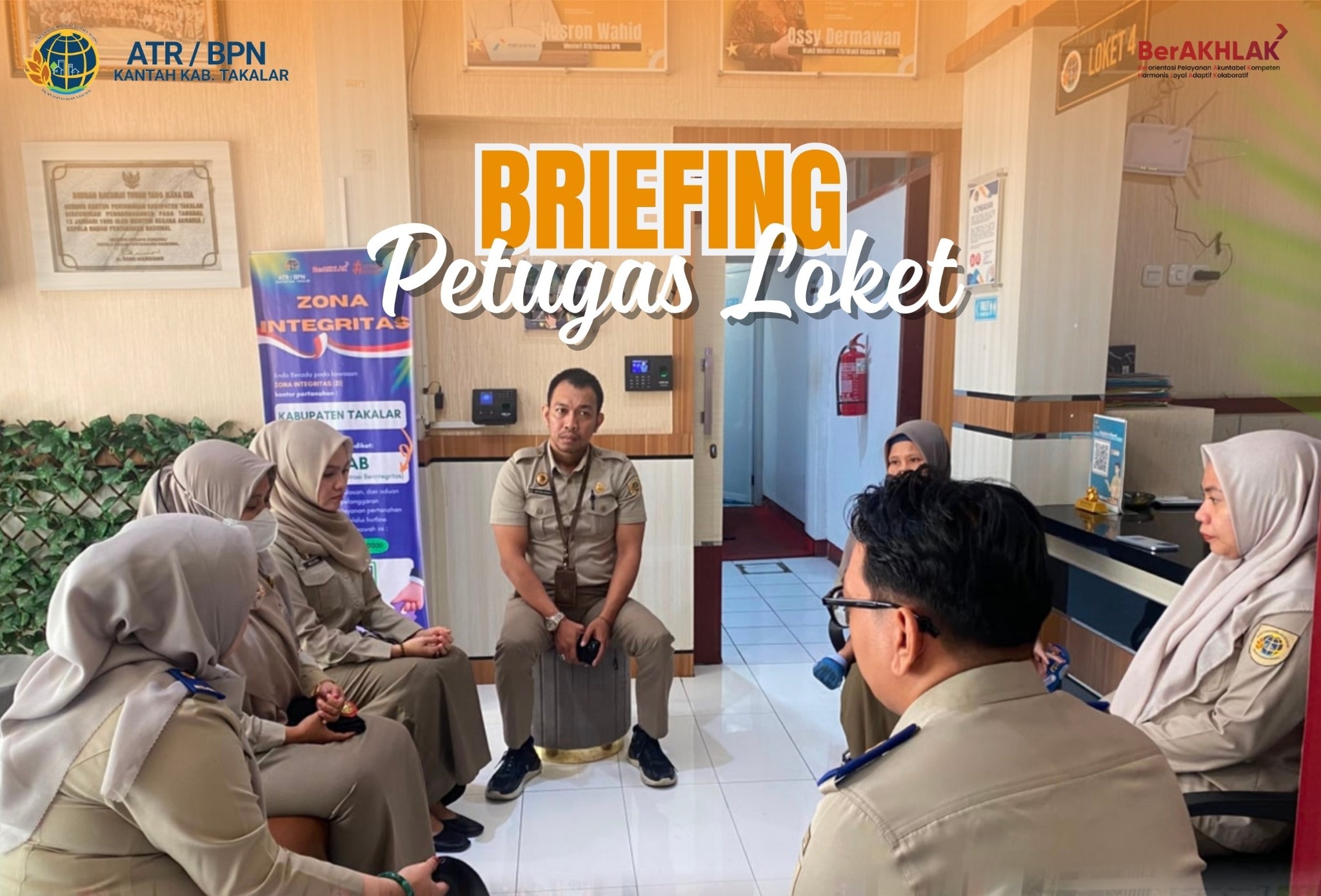 Birefing Petugas Loket