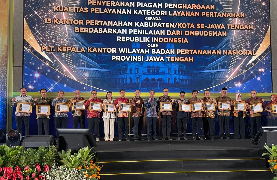 Kantor Pertanahan Kab Tegal Raih Penghargaan Kualitas Pelayanan Kategori Layanan Pertanahan